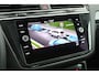 Volkswagen Tiguan 1.5 TSI 150pk DSG R-Line Business+ Trekhaak Camera Keyless Stoelverwarming Virtual Cockpit Navigatie