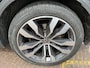 Volkswagen Touareg 3.0 TSi eHybrid 4MOTION Elegance / 381PK/ PANO/ LUCHTVERING/ 360 CAMERA/ PARK. SENSOREN/ ELEKTR. TREKHAAK/ SOFT-CLOSE/ STUUR+STOEL VERWARM./ ADAPT. CRUISE/ APP-CONNECT/ LEDER/ HEAD-UP DISPLAY/ STOEL VERWARM. ACHTER/ MATRIX/