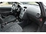 Opel Corsa 1.2-16V Cosmo airco inruil mogelijk