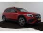 Mercedes-Benz GLB 200 Business Solution AMG (PANORAMADAK, SFEERVERLICHTING, TREKHAAK, STOELVERWARMING, GOED ONDERHOUD)