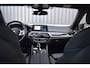 BMW 5-Serie 520i 184PK AUT8 M-SPORT ORG.NED / NAP / CAMERA / HEAD-UP / VIRTUAL / LEER / SFEERVERLICHTING / ADAPT.CRUISE