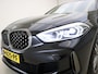 BMW 1-Serie M135i 306pk Aut xDrive -HeadUp -M Sportbesturing BMW 1SERIE M135i 306pk Aut xDrive -HeadUp -M Sportbesturing -Adaptief Onderstel -M Sportrem -Live Cockpit Prof -Harman/Kardon -WiFi -DAB