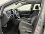 Volkswagen Golf 2.0 TDI 150PK AUTOMAAT/ ACTIVE Business / Panodak / Camera / Head-up /