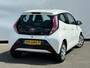 Toyota Aygo 1.0 VVT-i x-play LED | Airco | 5 Deurs | Achteruitrij Camera !!