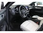 Volvo EX40 Extended Range 252PK Ultra 82kWh | Pixel LED | Panoramadak | 20'' | Memory Stoel | HK Audio