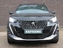 Peugeot 2008 SUV GT Pack 155pk Automaat | Schuif-/Kanteldak | Navigatie | Achteruitrijcamera