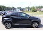Toyota Yaris Cross 1.5 HYBRID STYLE PANORAMADAK HEAD-UP-DISPLAY EL-ACHTERKLEP STUUR/STOELVERWARMING LED-PAKKET 17"LM-VELGEN
