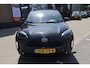 Toyota Yaris Cross 1.5 HYBRID STYLE PANORAMADAK HEAD-UP-DISPLAY EL-ACHTERKLEP STUUR/STOELVERWARMING LED-PAKKET 17"LM-VELGEN