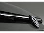 Volkswagen Golf 8.5 1.5 eTSI 116pk DSG R-Line Edition Camera Keyless Matrix Led Virtual Cockpit Navigatie
