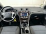 Ford Mondeo 2.0-16V Trend/AIRCO/PARKS/NAVI/CRUISE/APK