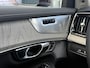 Volvo XC90 2.0 T8 Plug-in hybrid AWD Ultra Bright | SOH:100% | Trekhaak | Facelift | Luchtvering | Bowers & Wilkins | 22'' | Gelaagd glas | Massage | Stoel koeling + verwarming | Panoramadak