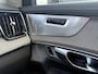 Volvo XC90 2.0 T8 Plug-in hybrid AWD Ultra Bright | Luchtvering | Bowers & Wilkins | 22'' | Gelaagd glas | Massage | Stoel koeling + verwarming | Panorama Schuifdak |