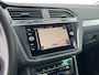Volkswagen Tiguan 1.5 TSI Life Business CAMERA / 20 INCH / ELECTR. TREKHAAK / ELECTR. KOFFERDEKSEL