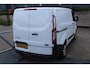 Ford Transit Custom 270 2.0 TDCI L1H1 Trend AIRCO Lane assist/Navigatie/Cruise control/Achteruitrijcamera/Parkeersensoren rondom/Airco/Trekhaak/Bluetooth/Radio-CD speler/Multifunctioneel stuurwiel/Spraakbediening/Elektrische ramen/Elektrisch verste