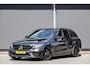 Mercedes-Benz C-klasse Estate C180 | 156Pk Aut. | AMG-Line | Night Pakket | Panoramadak | Achteruitrijcamera | Trekhaak | 19''