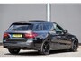 Mercedes-Benz C-klasse Estate C180 | 156Pk Aut. | AMG-Line | Night Pakket | Panoramadak | Achteruitrijcamera | Trekhaak | 19''