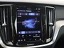 Volvo V60 T6 AWD Plus Dark | Trekhaak | Panoramadak | Dodehoekdetectie |