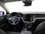 Volvo V60 T6 AWD Plus Dark | Trekhaak | Panoramadak | Dodehoekdetectie |