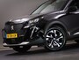 Peugeot 2008 1.2 PureTech Allure (TREKHAAK, ACHTERUITRIJCAMERA, KEYLESS ENTRY, APPLE CARPLAY/ANDROID AUTO, NAVIGATIESYSTEEM, NAP)