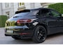 Porsche Macan 3.0 D S TREKHAAK | PANO | LUCHTVERING | ORG NL DEALERONDERHOUDEN