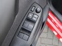 Mazda 2 Hybrid 1.5 Agile | Comfort pakket | CarPlay | Camera | Stuur-/stoelverwarming | Cruise adapt. | 15" LM |