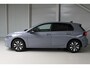 Volkswagen Golf 1.5 TSI Life Navigatie | Dodehoekassistent | Trekhaak | Stoel- en Stuurverwarming |