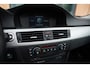 BMW 3-Serie 320i | Trekhaak | Cruise | Schuifdak | Navi