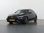 Mercedes-Benz A-klasse A 180 Limousine AMG Line | Panoramadak | Keyless go | Sfeerverlichting | Stoelverwarming | AMG styling