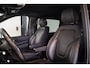 Mercedes-Benz V-klasse 300d 4-MATIC AMG Line 7P | Incl. btw/bpm | Burmester | Leder | 2x Schuifdeur | Camera | Trekhaak |