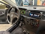 Toyota Corolla 1.4 VVT-i Linea Terra / RIJDT SCHAKELT GOED / NAP / NIEUWE APK