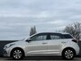 Hyundai i20 1.0 T-GDI 100PK Automaat Comfort | Geïntegreerde navigatie | Android Auto Apple Carplay | Camera & Pdc | Stoel & stuurverwarming |