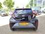 Toyota Aygo X 1.0 VVT-i Automaat PULSE DESIGN PACK 18'' LM-VELGEN CLIMA LED APPLE/ANDROID AD-CRUISE CAMERA BLUETOOTH PRIVACY GLASS