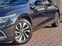 Volkswagen Golf 1.5 eTSI R-Line Business+ | LED | Trekhaak | All-seasons | ACC | Keyless | Stoelverwarming |