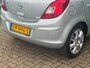 Opel Corsa 1.4-16V Cosmo 5 deurs 90PK! NL AUTO NAP! Cruise l AIRCO ECC l Stoel& stuurverwarming l Leer l MTF-stuur l LMV l PDC!