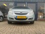 Opel Corsa 1.4-16V Cosmo 5 deurs 90PK! NL AUTO NAP! Cruise l AIRCO ECC l Stoel& stuurverwarming l Leer l MTF-stuur l LMV l PDC!