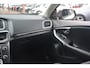 Volvo V40 Cross Country 2.0 D2 Summum | Panoramadak | Camera | BLIS | Stoelverwarming | NL auto!! |