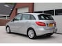 Mercedes-Benz B-klasse 180 Ambition - PDC - Trekhaak - Lederen bekleding - Stoelverwarming - Xenon