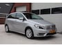 Mercedes-Benz B-klasse 180 Ambition - PDC - Trekhaak - Lederen bekleding - Stoelverwarming - Xenon