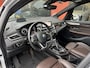 BMW 2-Serie Active Tourer 218i AUTOMAAT High Executive Edition | LEER | PANO | TREKHAAK | CAMERA | HEAD-UP