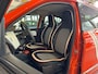 Renault Twingo R80 Serie Limitee V. Airco Stoel verwarmd Cruise Navi Camera