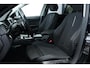 BMW 3-Serie 320i High Executive / Schuifdak / Memory / Headup