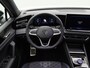 Volkswagen Tiguan 1.5 eHybrid 204 Pk Automaat R-Line Edition | Black Style | Trekhaak | Panoramadak | Stoel & Stuur Verwarming | 20 inch velgen | Carplay