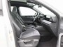 Volkswagen Tiguan 1.5 eHybrid 204 Pk Automaat R-Line Edition | Black Style | Trekhaak | Panoramadak | Stoel & Stuur Verwarming | 20 inch velgen | Carplay