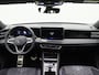 Volkswagen Tiguan 1.5 eHybrid 204 Pk Automaat R-Line Edition | Black Style | Trekhaak | Panoramadak | Stoel & Stuur Verwarming | 20 inch velgen | Carplay