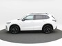 Volkswagen Tiguan 1.5 eHybrid 204 Pk Automaat R-Line Edition | Black Style | Trekhaak | Panoramadak | Stoel & Stuur Verwarming | 20 inch velgen | Carplay