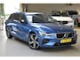 Volvo V60 T4 R-Design |BurstingBlue |Trekhaak |Leer | R-Design |BurstingBlue |Trekhaak |Leer