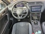 Volkswagen Tiguan 1.5 TSI 2x R-Line / AUTOMAAT/ PANO/ 360 CAMERA/ PARK. SENSOREN/ HEAD-UP DISPLAY/ DIGITAL DASHBOARD/ ELEK. ACHTERKLEP/ DODE HOEK/ 20" LMV