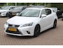 Lexus CT 200h 25th Edition / Camera / Schuifdak / Alcantara / Navigatie / 15'' / Getint glas / Stoelverwarming / Cruise Control