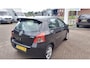 Toyota Yaris 1.3 VVTi Luna MMT automaat . prijs is incl nieuwe apk, afleverings beurt incl filters en bovag garantie