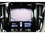 Volvo XC60 B4 190pk AWD Inscription - Intellisafe Surround - Verwarmbare voorstoelen - Achteruitrijcamera - Parkeersensoren voor & achter - Full LED verlichting - Elektrisch verstelbare bestuurdersstoel